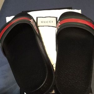 Gucci slides
